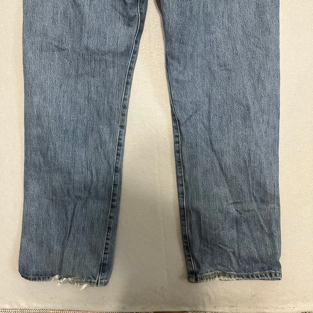 Levis 501 Original Straight Leg‎ Button Fly Jeans Medium Wash Blue 36x30 Mens
